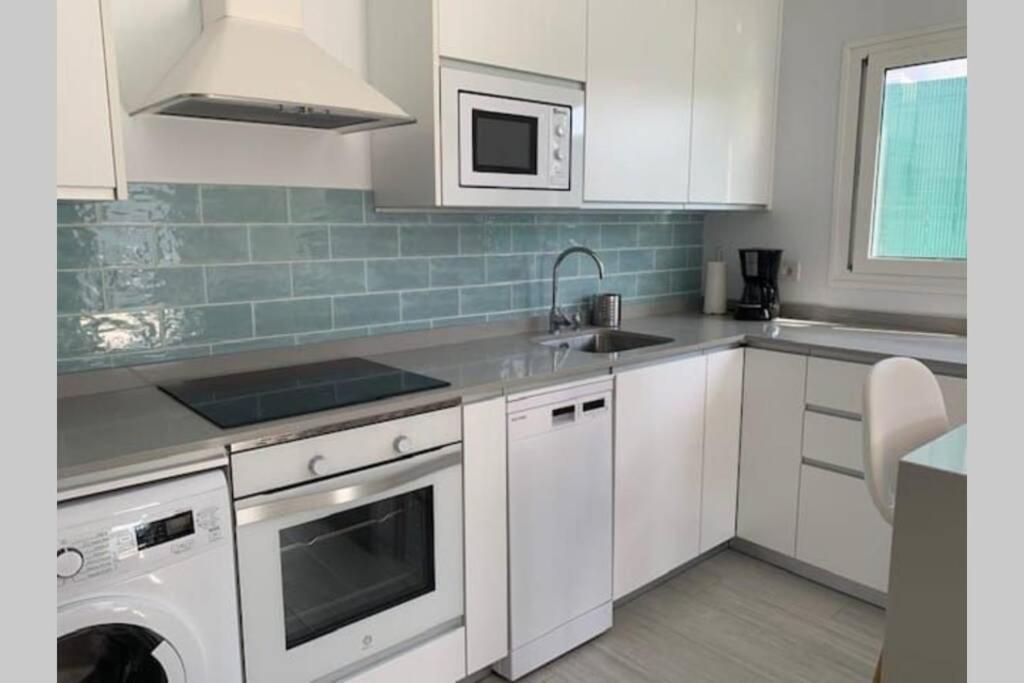 Renovated 2 Bedroom Bungalow In Playa Del Ingles Маспаломас Екстериор снимка